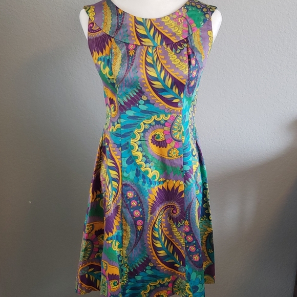 HaleMuu Dresses & Skirts - Vintage Hawaiian Colorful Dress